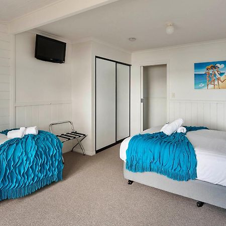 Kingfisher Cottage Beachfront At The Binalong Bay Buitenkant foto