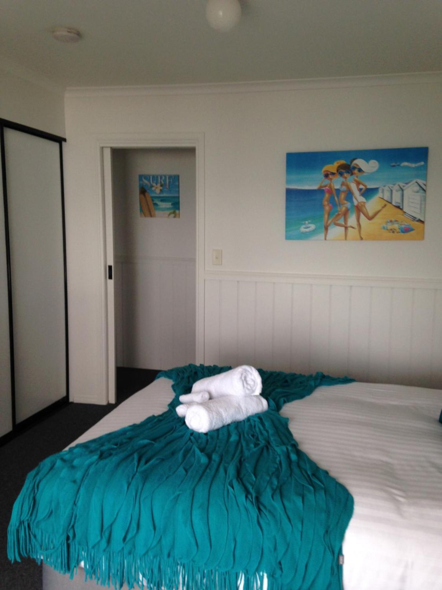Kingfisher Cottage Beachfront At The Binalong Bay Buitenkant foto